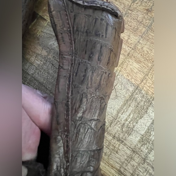 WORN MAYBE TWICE…CROCODILE LIGHT BROWN STEVEN LOAFERS…OLD STEVE MADDEN (VINTAGE) - Picture 7 of 11